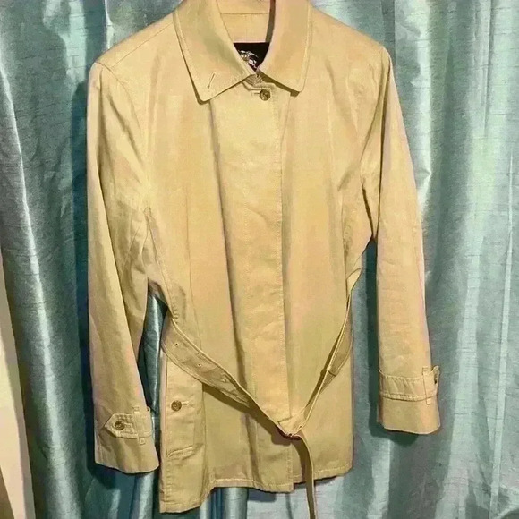 🔥 Burberry Coat 🔥 - Picture 1 of 6